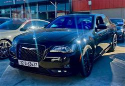 کرایسلەر 300